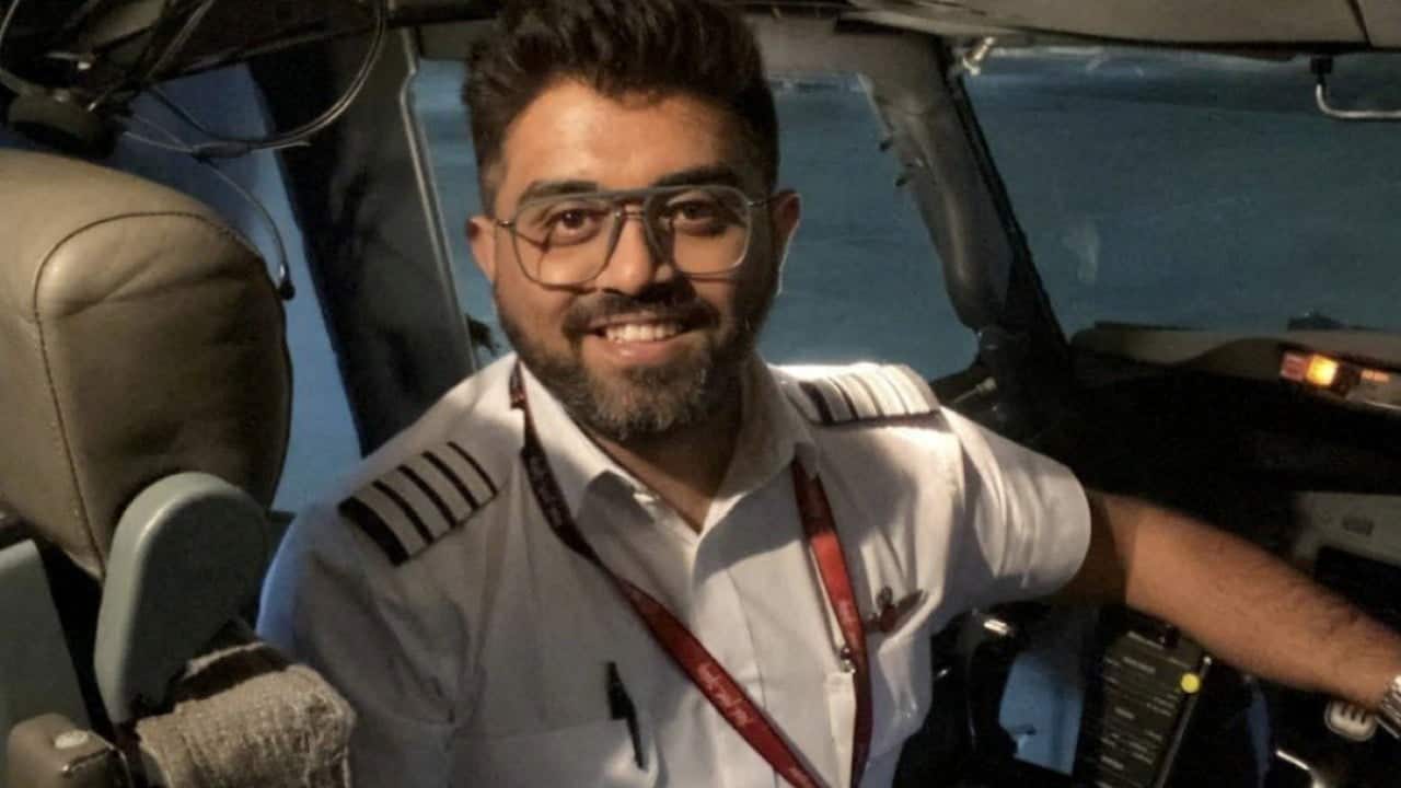 Indian pilot hailed hero after thwarting hijack attempt on flydubai flight