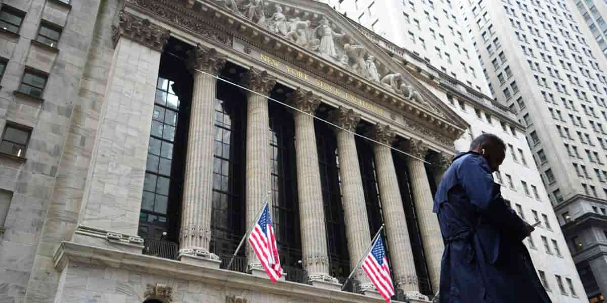 US economy faces rough patch as financial conditions tighten, strategist warns