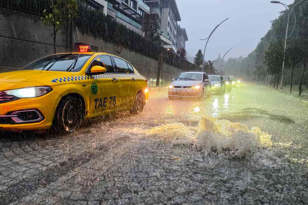 Three dead in Istanbul floods after heavy rainfall