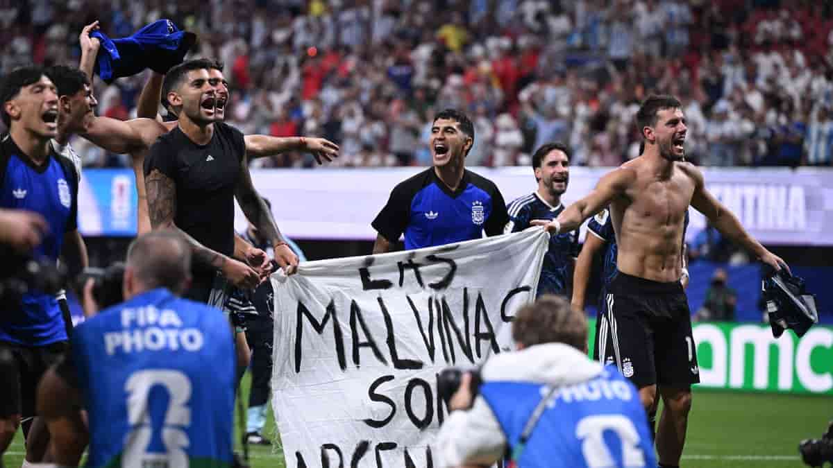 FIFA opens case against Argentina FA over Falklands banner and other incidents
