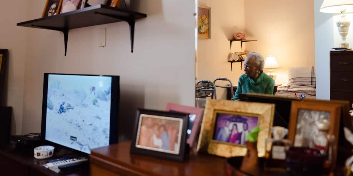 Tech helps families support elderly loved ones aging in place