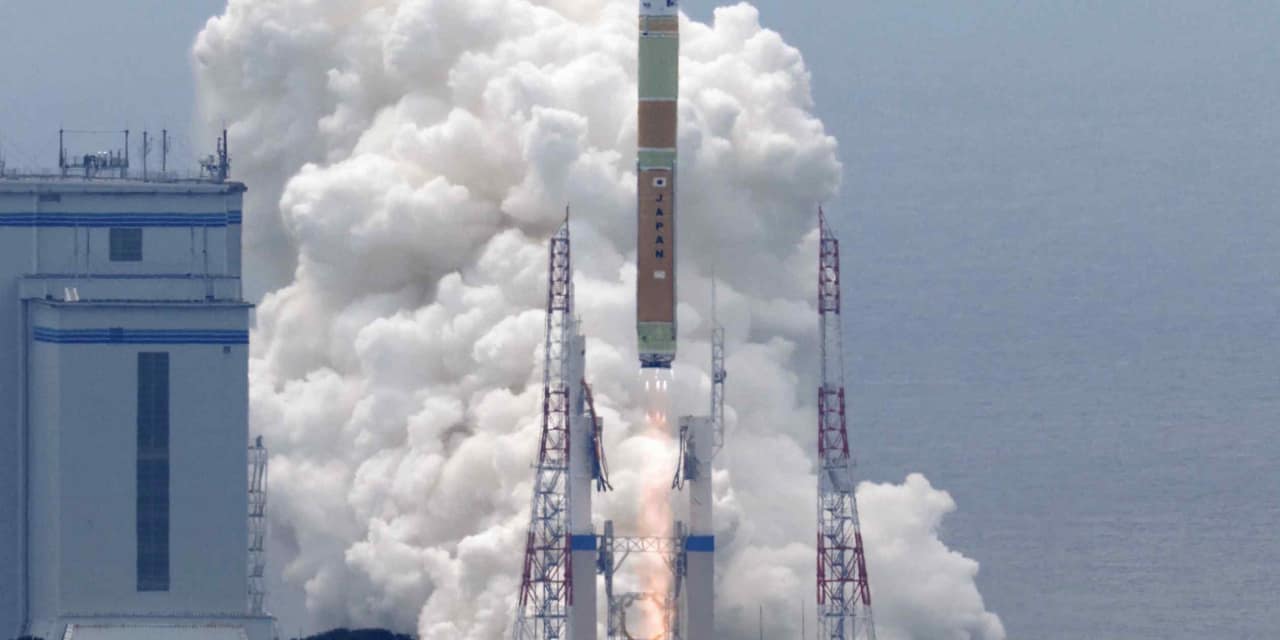 Japan aims to foster space industry competition with new fund