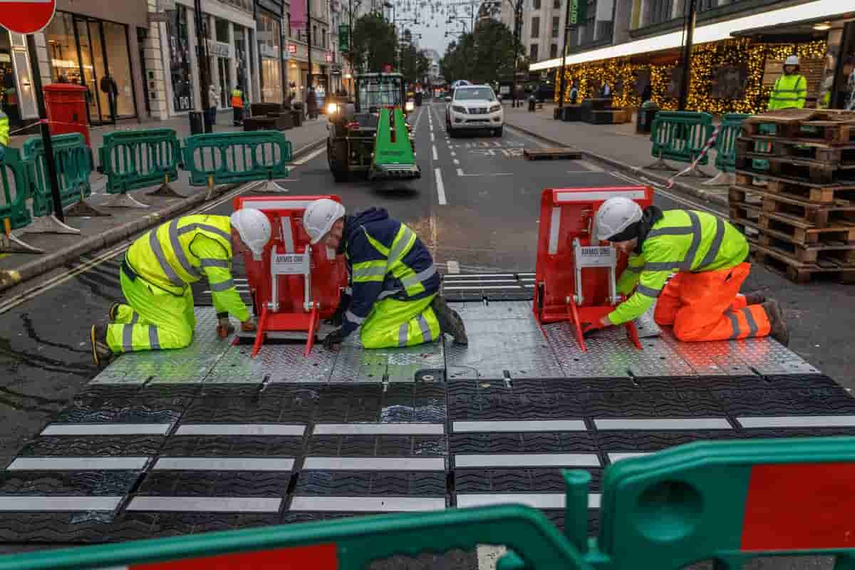 Oxford Street goes traffic-free in London's latest urban transformation