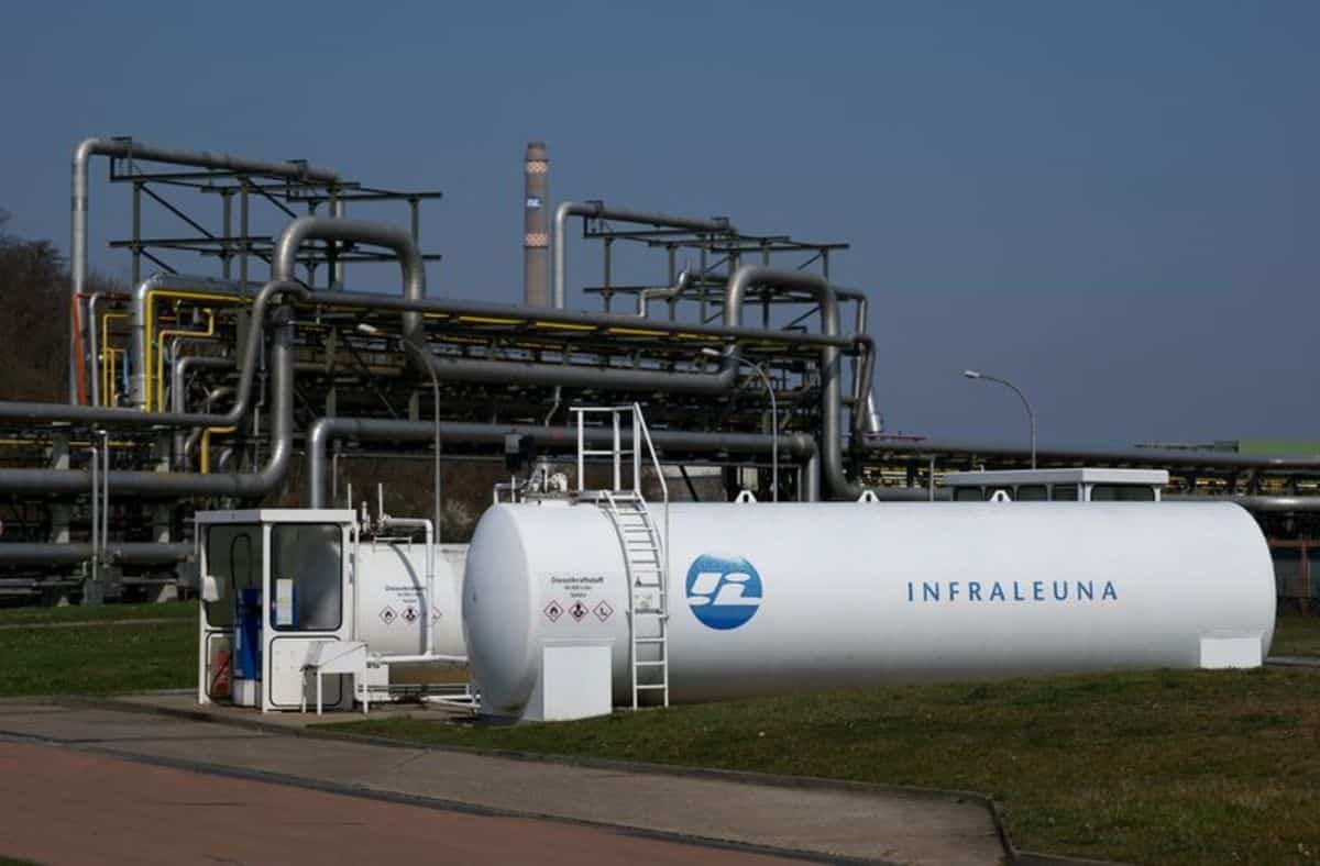 EU countries discuss diesel stock release plan amid US pressure