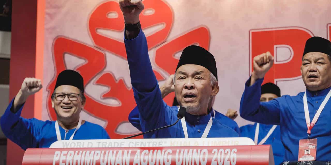 Malaysia's UMNO rattles Anwar but lacks path out of coalition