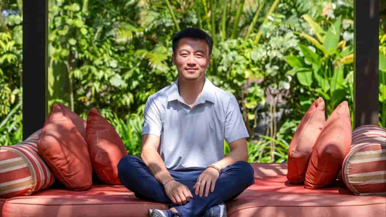 Black Lake CEO's strategy: Sell AI to factories via food couriers