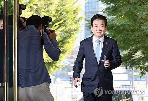 South Korea unification minister says alliance with U.S. remains intact