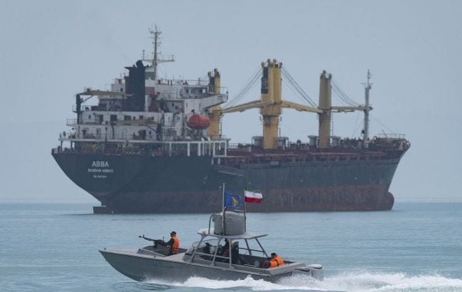 Iran, US make competing claims over control of Strait of Hormuz