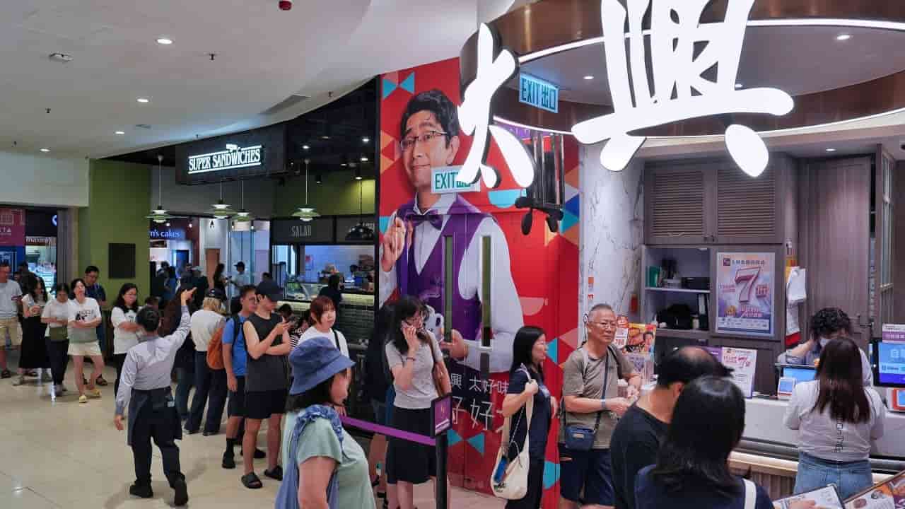 Hong Kong National Day celebrations draw record crowds