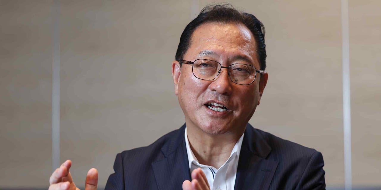 Foxconn EV Chief: Driverless Tech to Arrive Sooner Than Expected