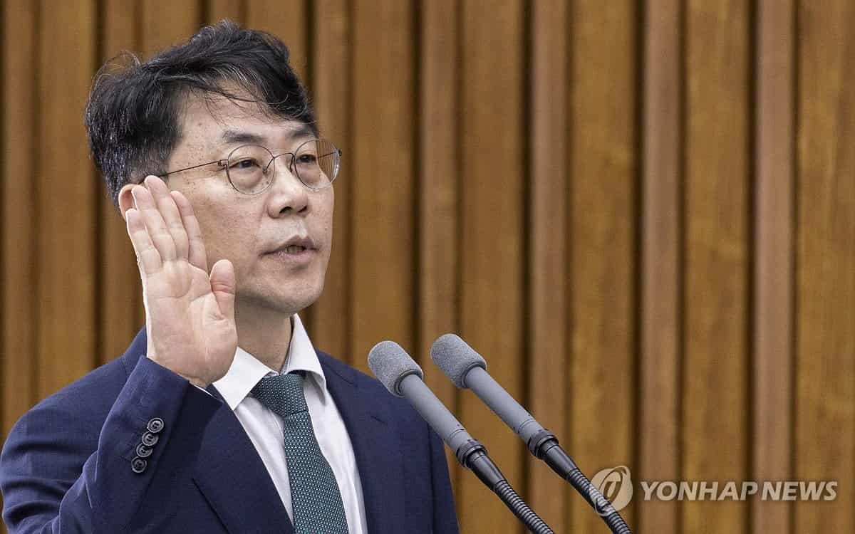 Parliamentary committee adopts confirmation hearing report for Supreme Court justice nominee