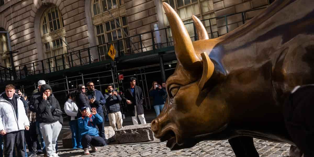 Stocks Surge to Record Highs as AI Jitters and Iran Tensions Ease