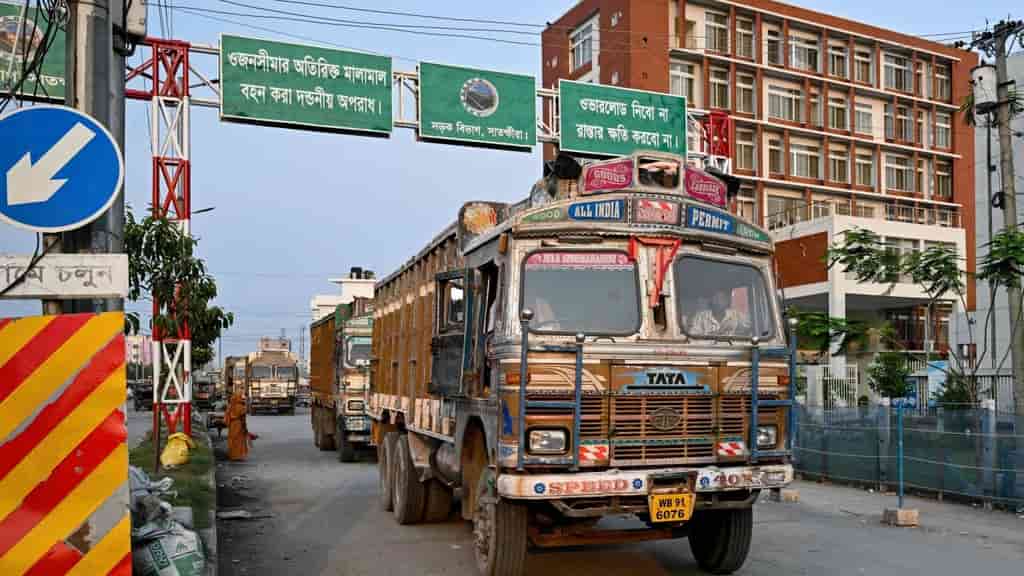 India, Bangladesh Restart Visas Amid China Tensions