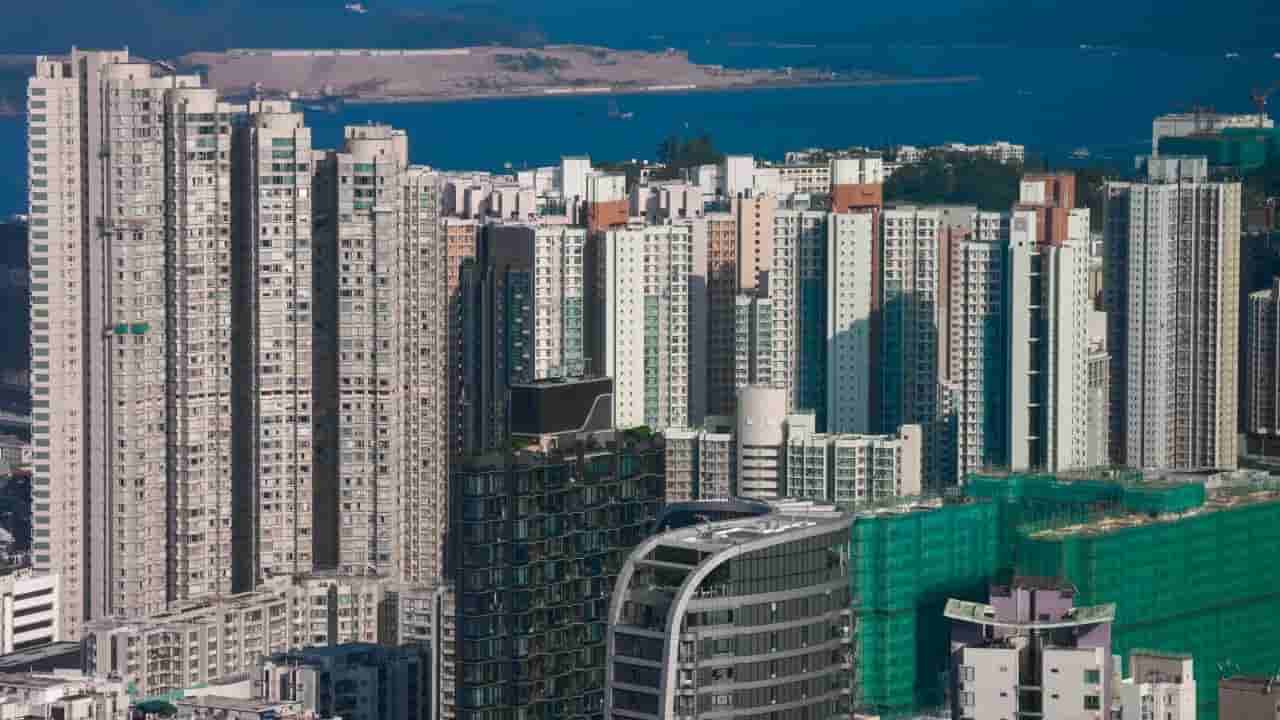 Hong Kong rents hit records as home price gains lose steam