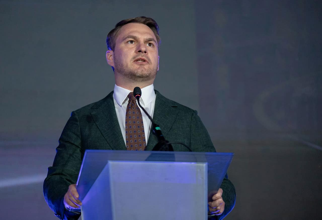 Ukraine prosecutor general charged after resigning amid corruption probe