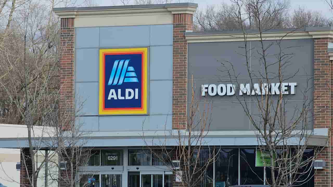 Aldi debt jumps £100m as profit slips at discount grocer