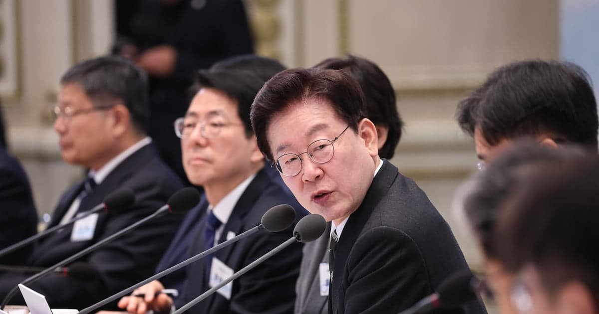 South Korean President Lee unlikely to join Pacific trade pact within term