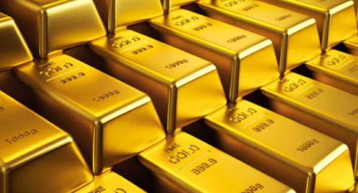 Gold Holds Above $4,000 Ahead of Fed Decision