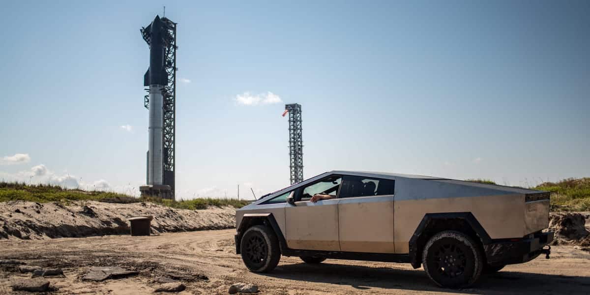 Tesla investors seek clarity on potential SpaceX merger