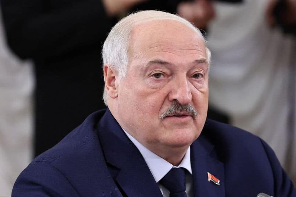 Belarus president pardons 15 prisoners amid US sanctions talks