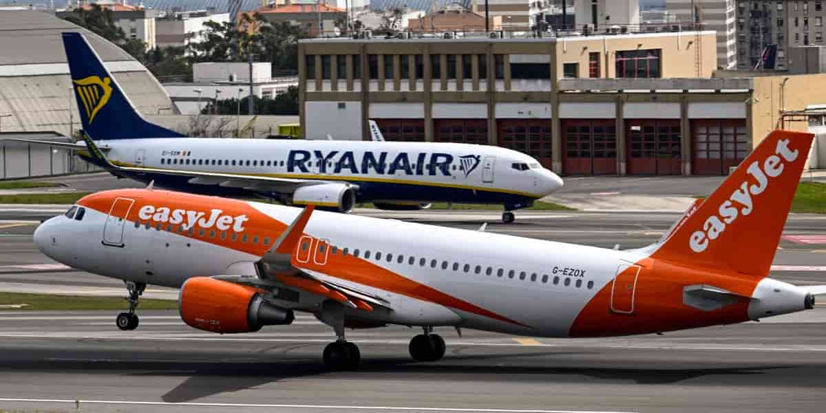 EasyJet to install Starlink WiFi, pressuring rival Ryanair