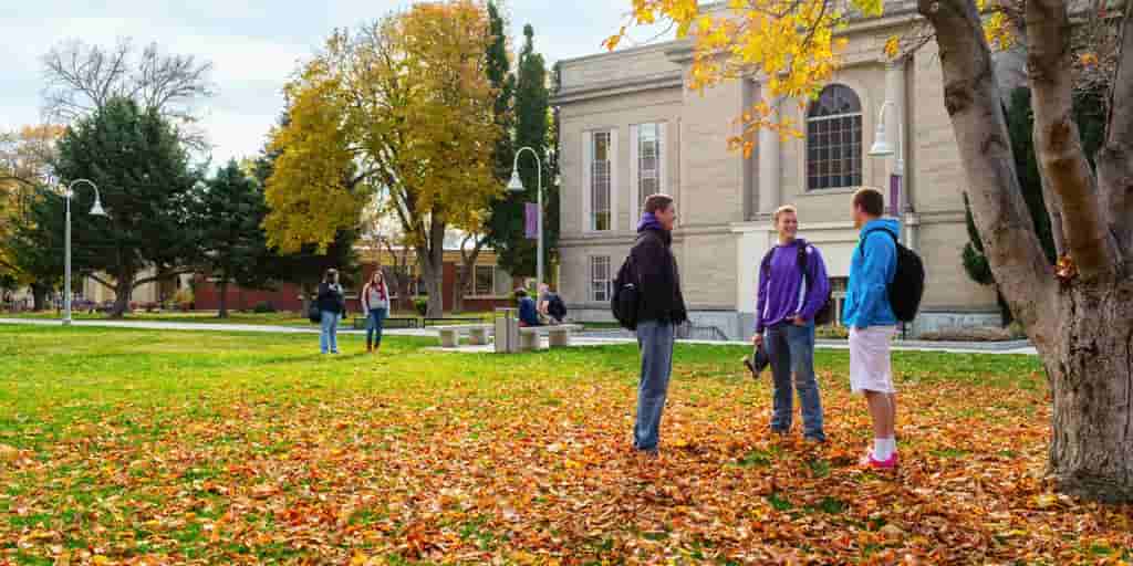More colleges eliminate student loans, favoring grants and scholarships