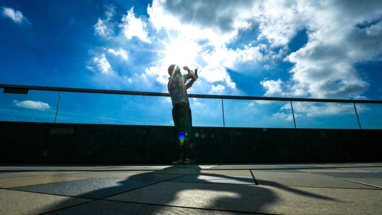 Hong Kong records hottest 'Frost' solar term at 32.1°C