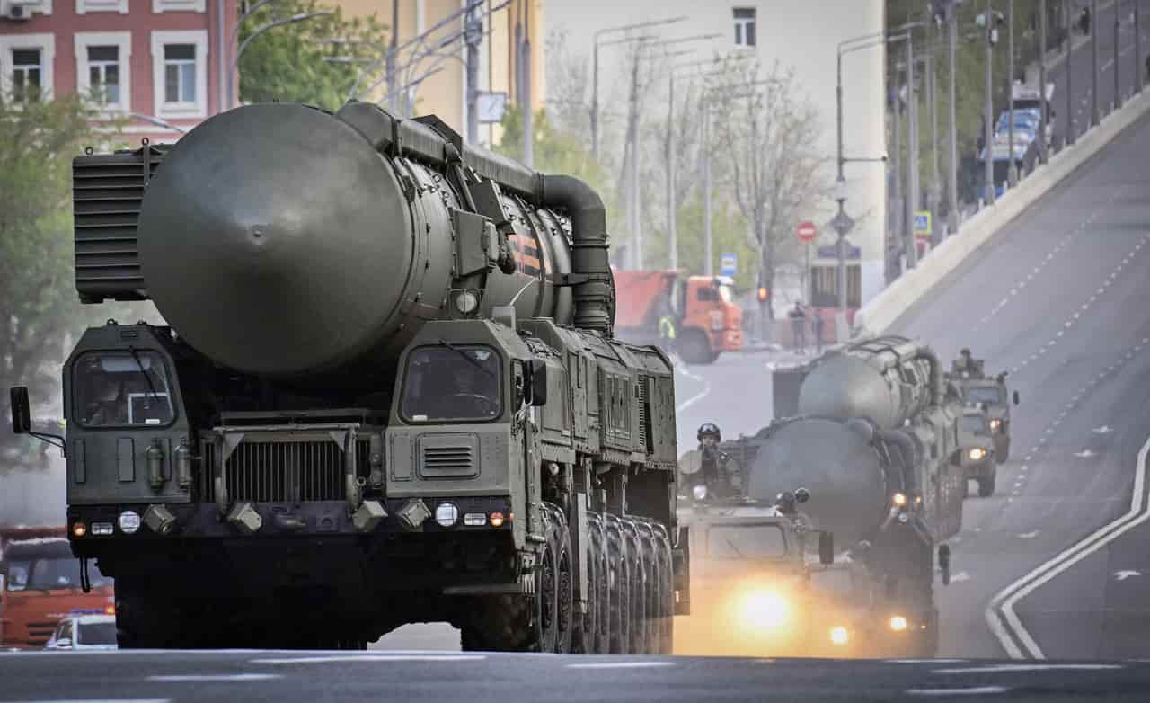 Ukraine sanctions Russian arms suppliers amid intensified attacks