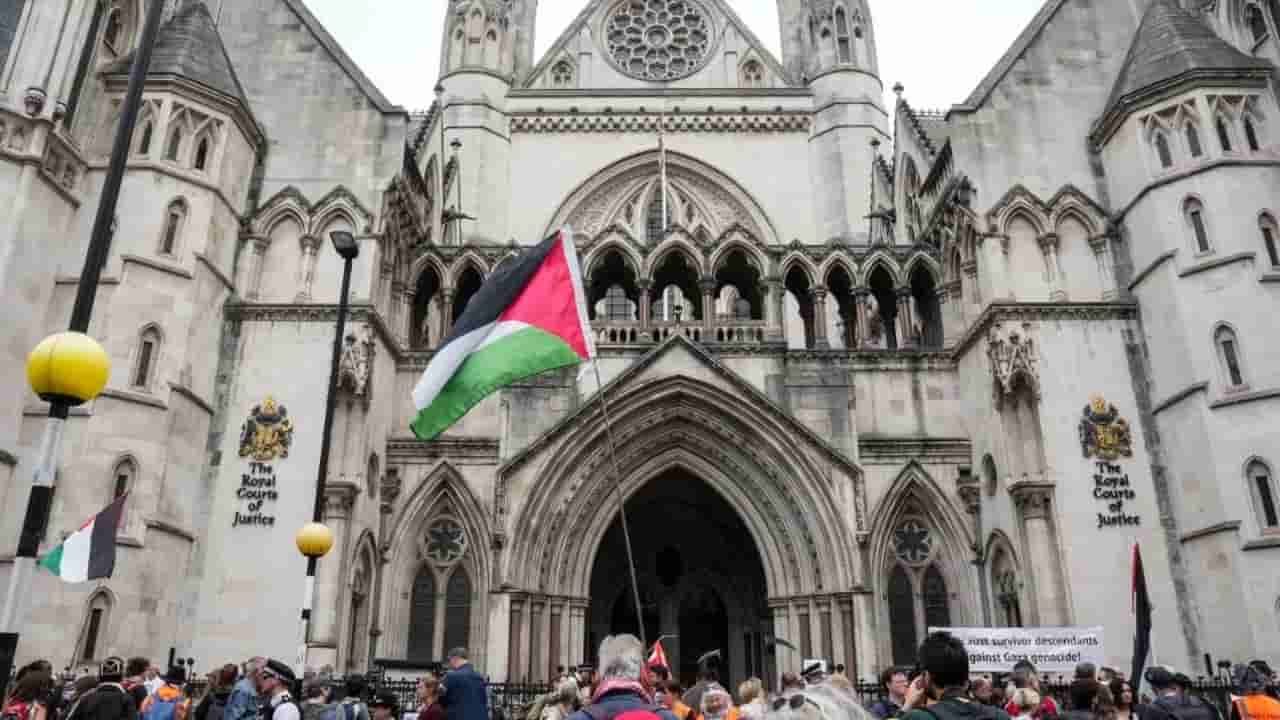 Palestine Action trial lawyer’s prosecution criticised as ‘chilling’ for profession