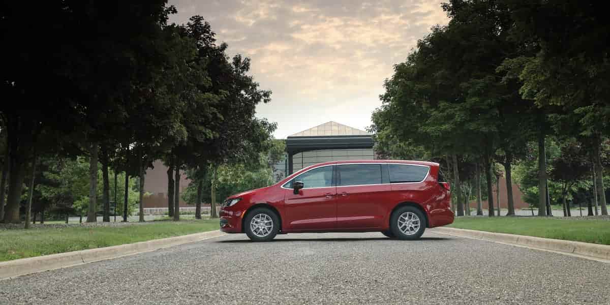 Automakers Cut Complexity Amidst Chinese Competition