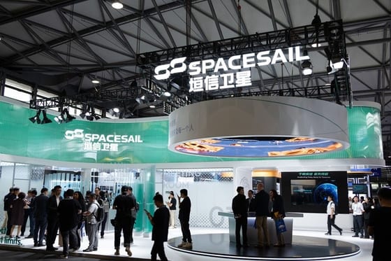Spacecom Raises $1.94 Billion for China's Starlink Rival