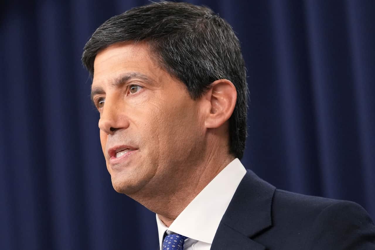 Fed Chair Warsh leaves future rate hikes open-ended