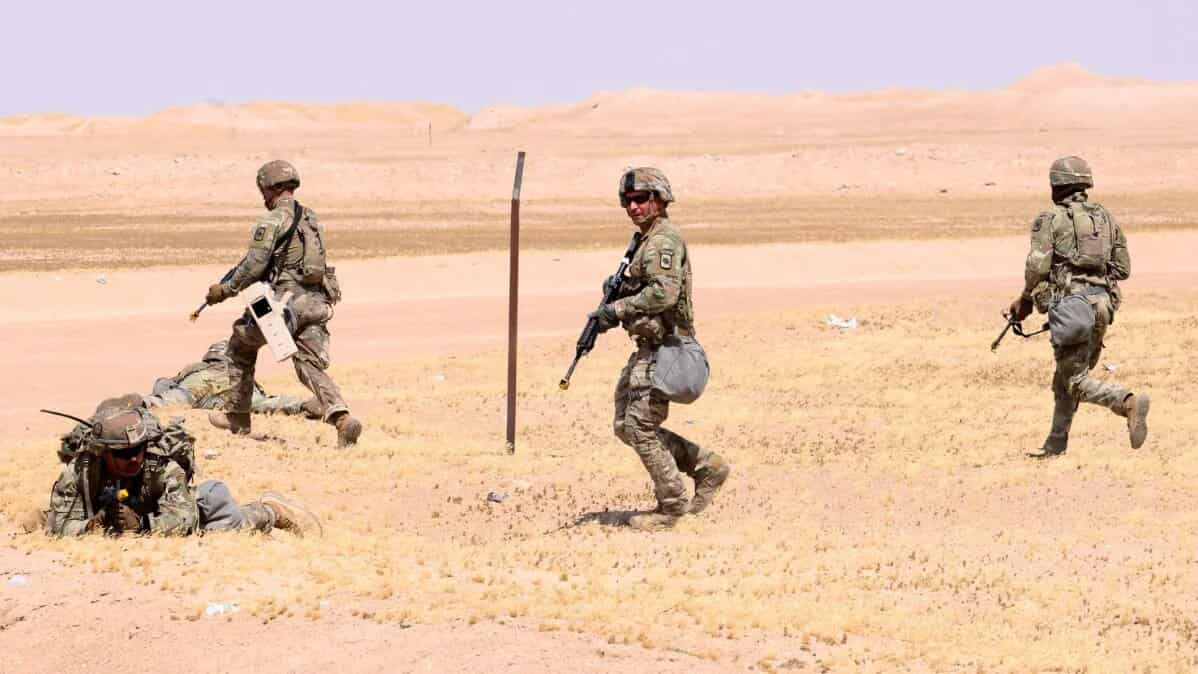 US considers Gulf troop withdrawal amid Iran war vulnerability
