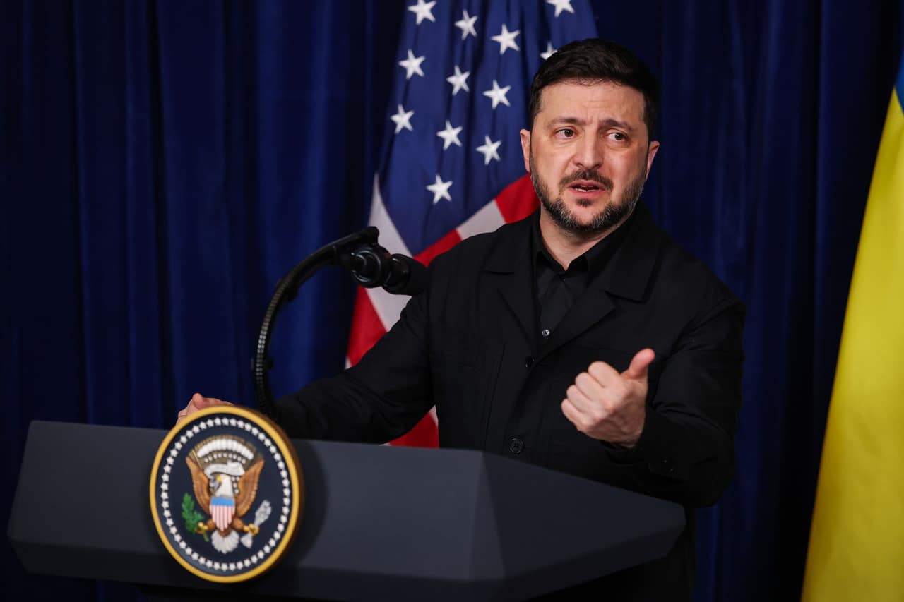 Zelensky links Ukraine's fight for independence to US ideals, urges Patriot missile aid