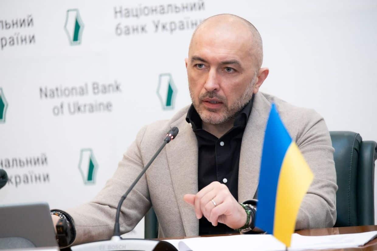 Ukraine central bank chief searched in anti-corruption probe