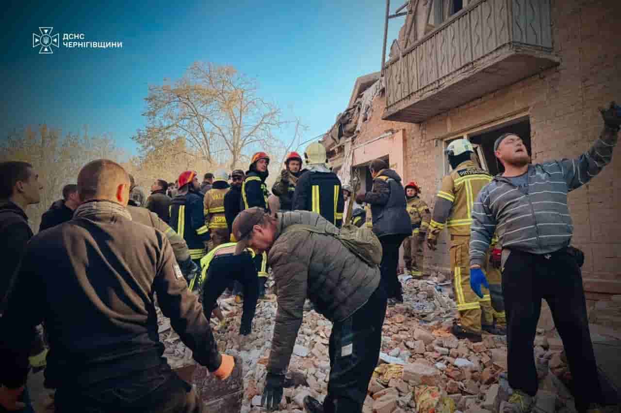 Russian attacks kill 24, injure 134 across Ukraine