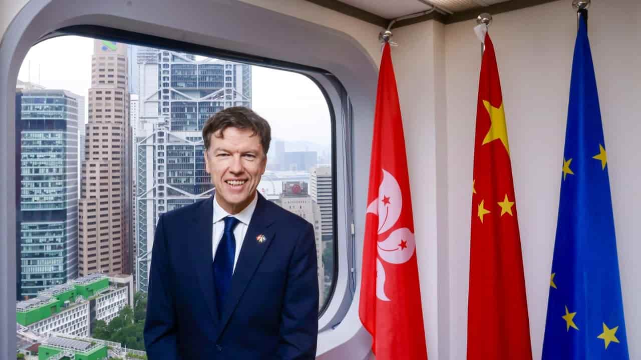 EU and Hong Kong officials discuss new financial services dialogue