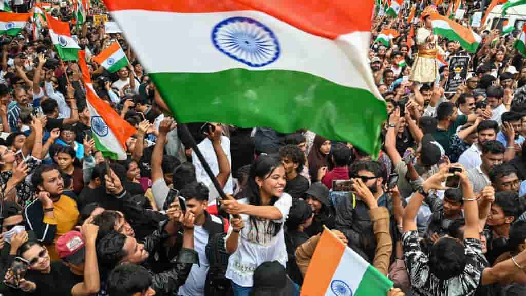 India's 'cockroach' movement targets election chief in political pivot
