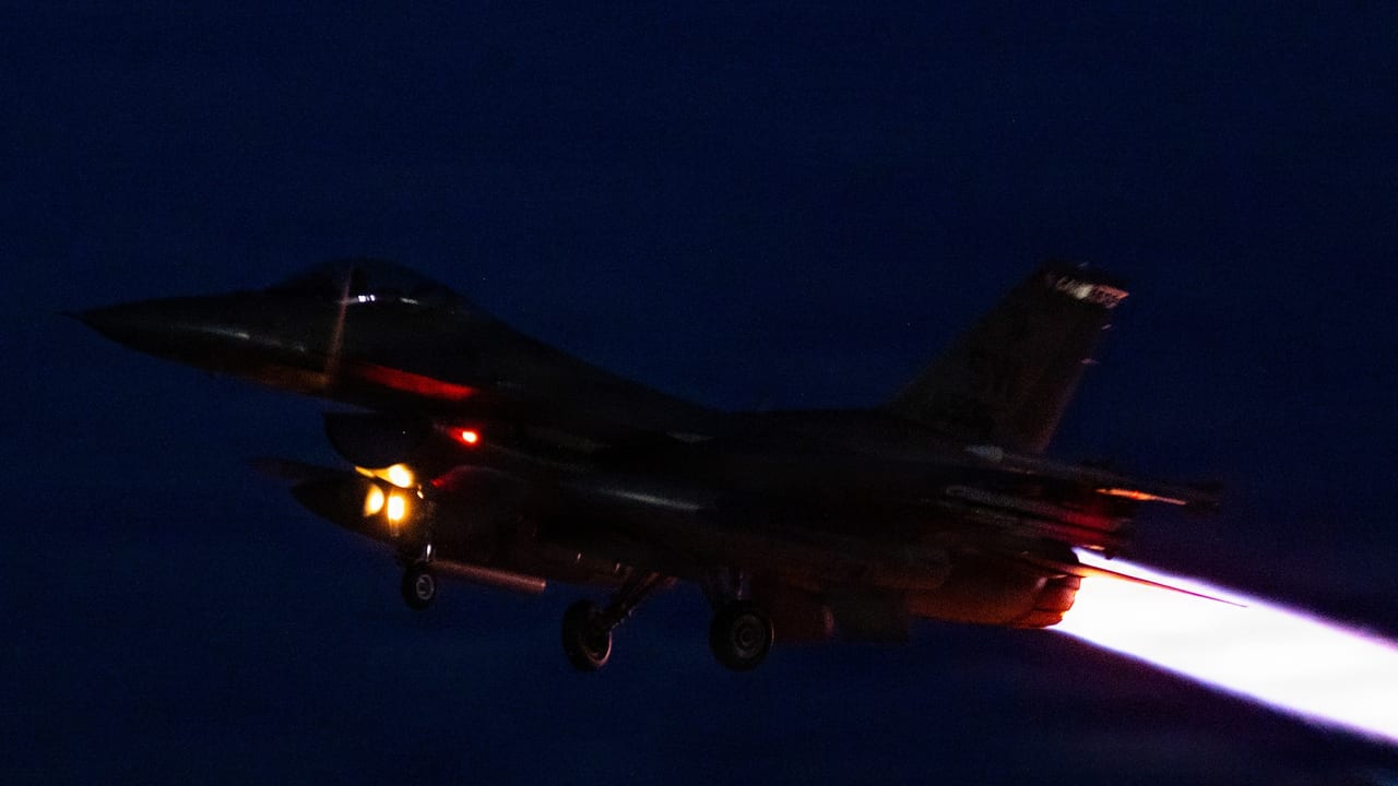 US conducts air strikes in Iran