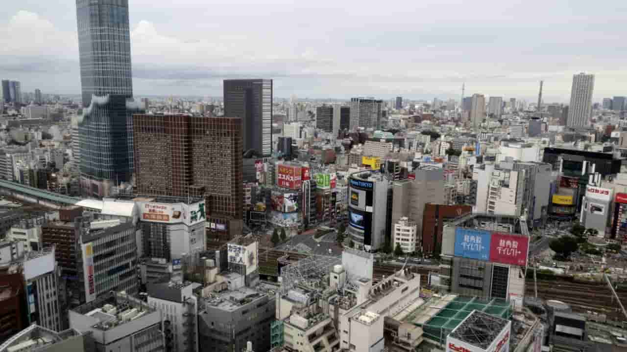 Japan's whistle-blowers face high price for speaking out