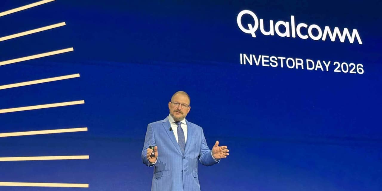 Qualcomm unveils data center chip to challenge Nvidia