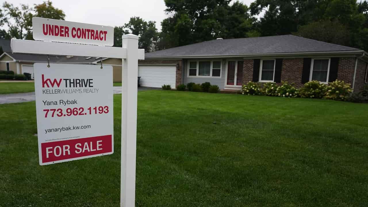 US mortgage rates hold at 7.4%, highest since November 2023
