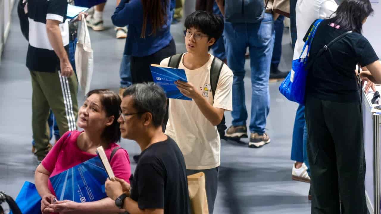 Hong Kong graduate job ads down 22% as AI reshapes market