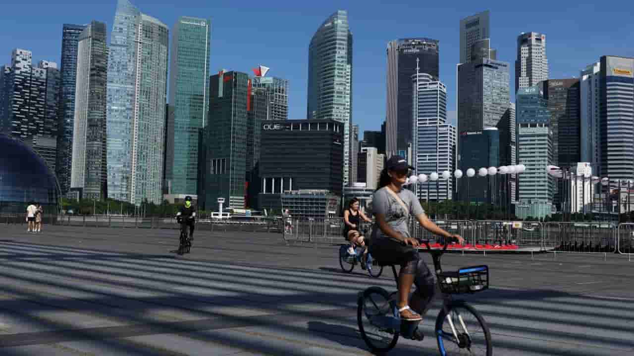 Singapore detains 3 youths for planning school attacks