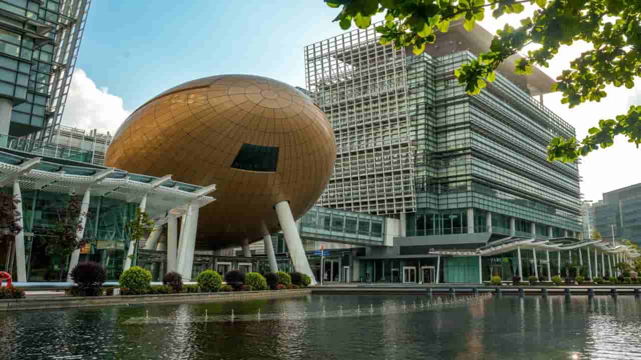 Three firms fined HK$900,000 each over apprentice electrician's death