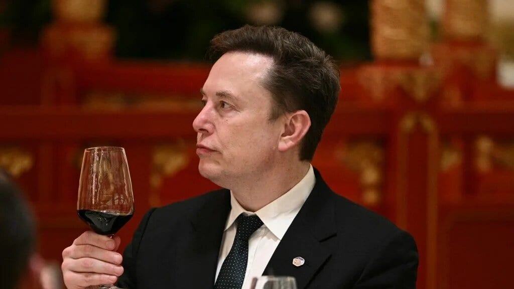 Elon Musk reiterates claim that UK is on verge of 'reckoning' due to Muslim immigration
