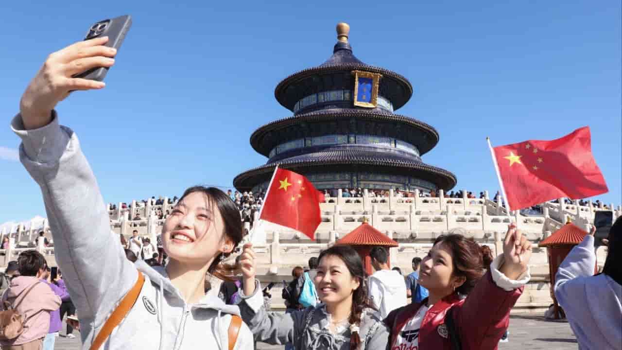 Chinese scholars grapple with translating research into policy