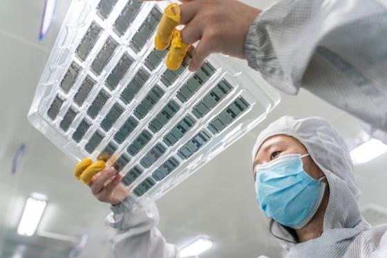 US Drafts Ban on Chinese Optical Modules, Citing AI Supply Chain Risks