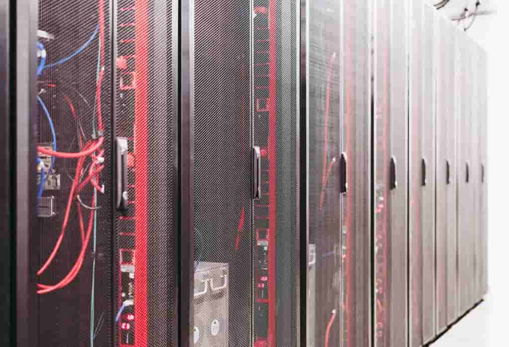 Realty Income Forms Venture for Hyperscale Data Centers, Plans $6B Acquisition