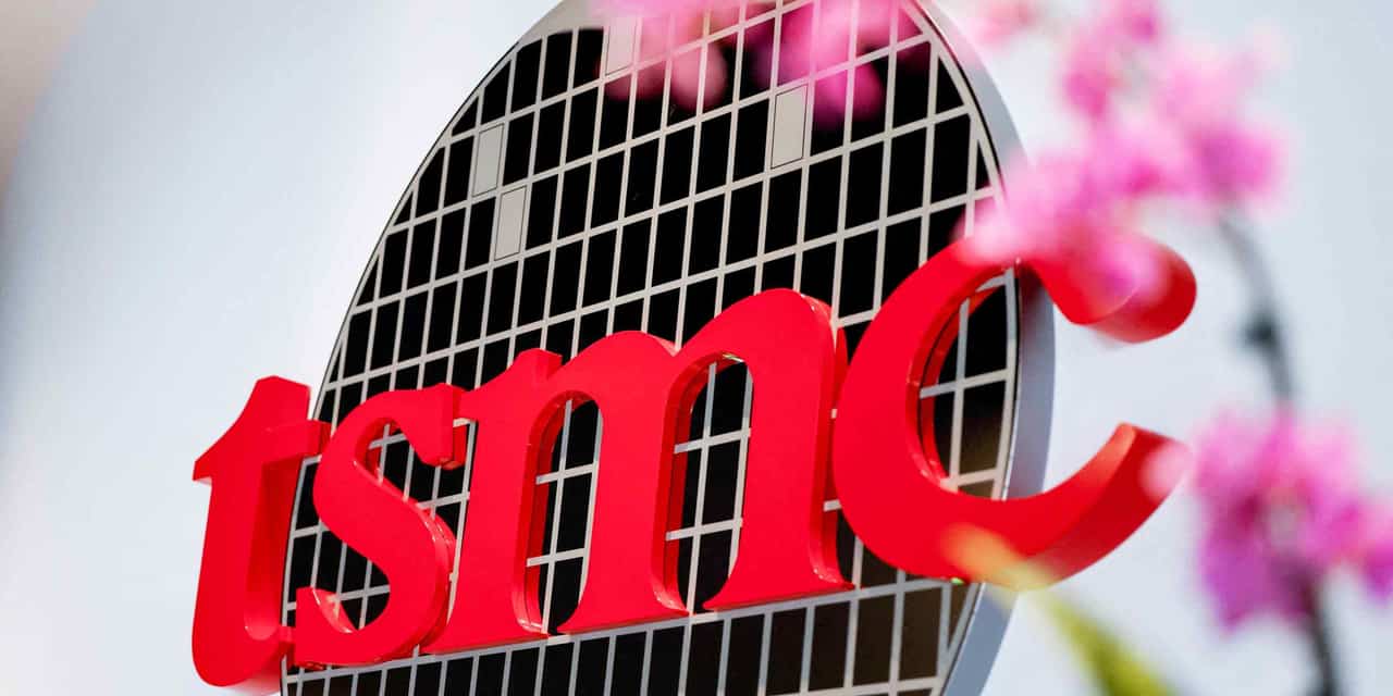 TSMC plans $100bn US investment for AI chip facilities